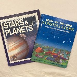 2 Kids Books about Space (B01)
